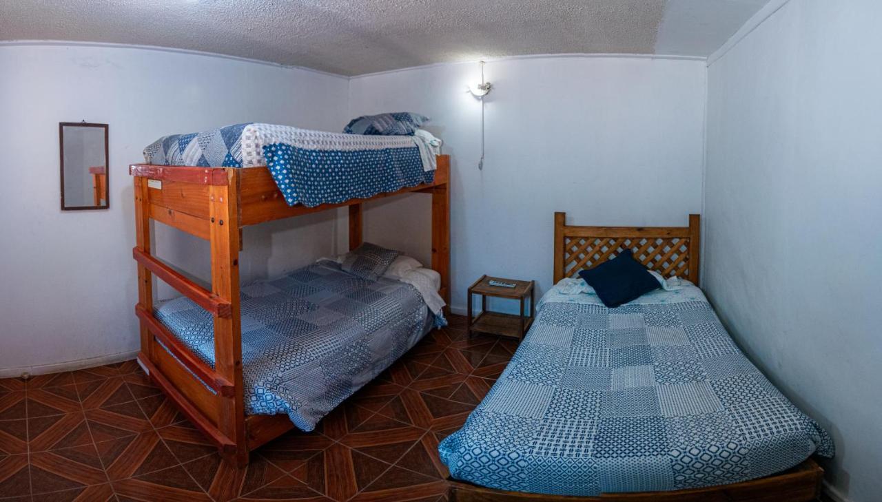 Hostal Michel Vicuña Exterior foto